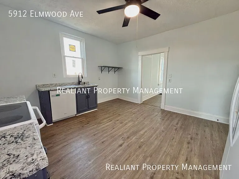 5912 Elmwood Ave — Photo 9