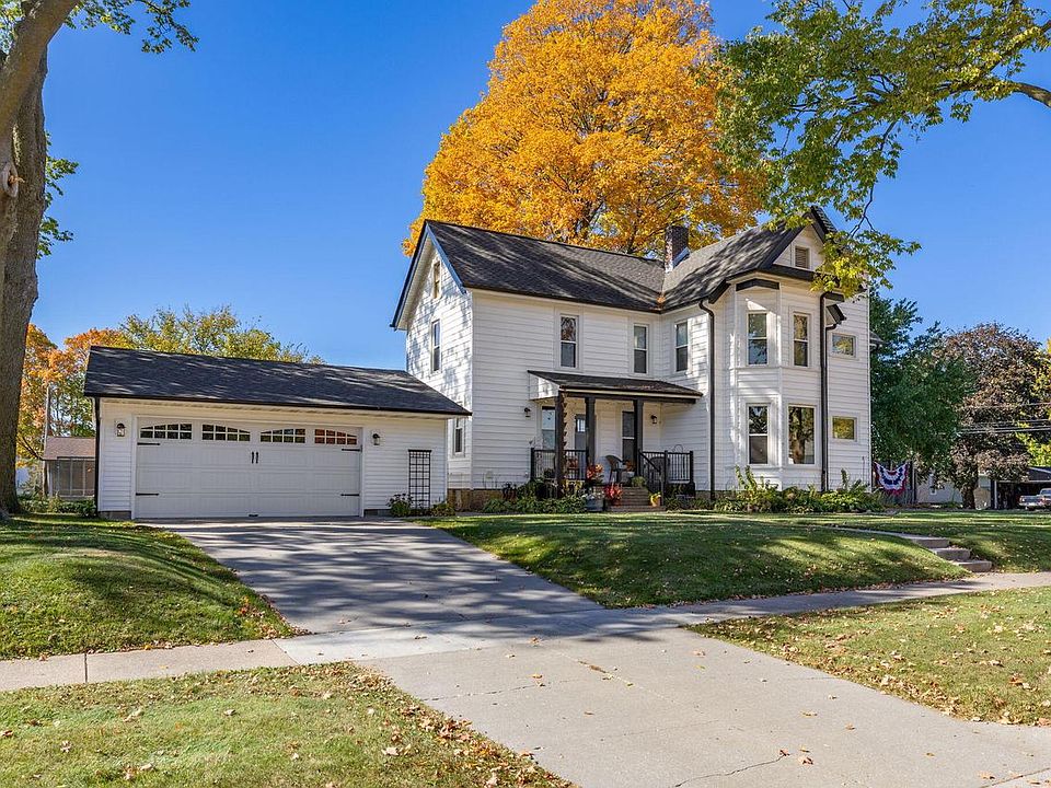 1st image of 235 Garland STREET EAST East