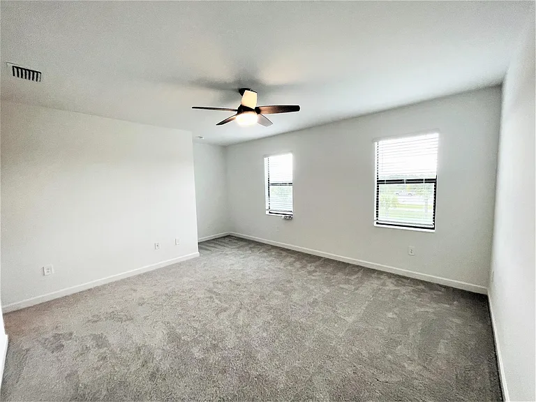 14237 Pine Lodge Ln — Photo 9