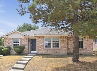 2712 Tranquil Way, Dallas, TX 75237