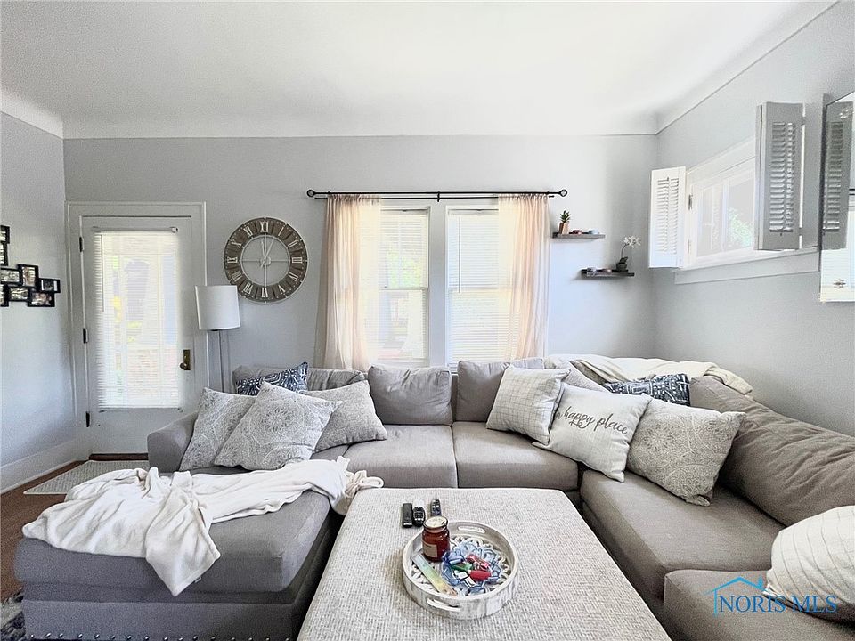 3719 Stannard Dr, Toledo, OH 43613 Zillow