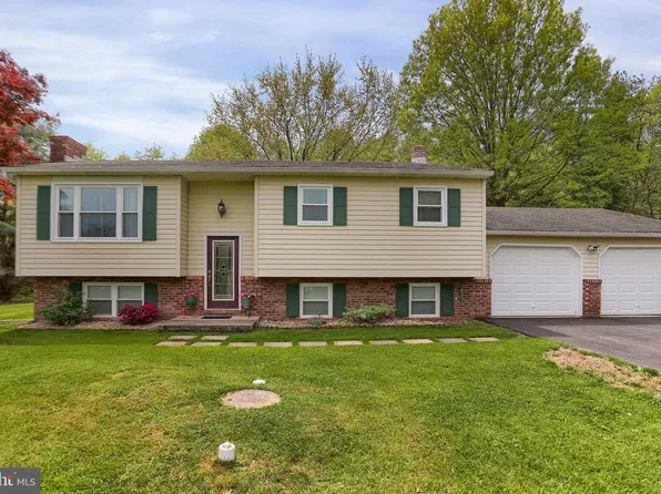 143 Stence Ln, Millersburg, PA 17061
