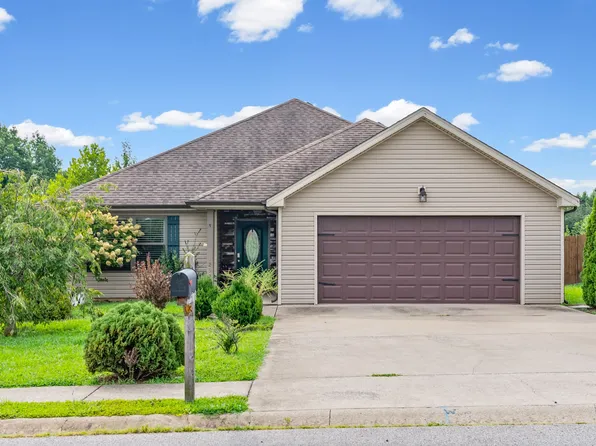 1292 Freedom Dr, Clarksville, TN 37042