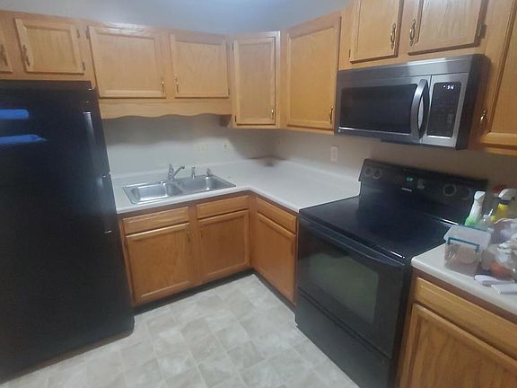 2nd image of 1292 Ox Rd