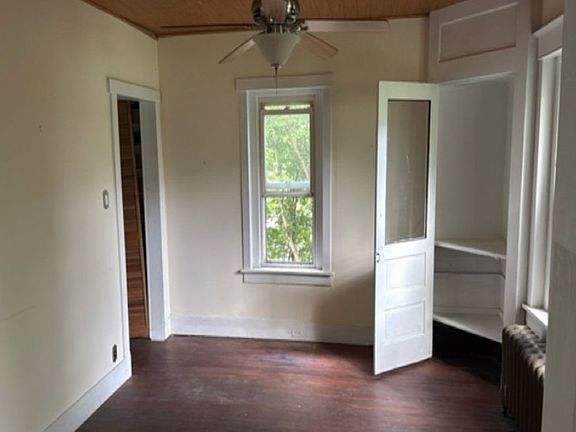 2nd image of 647 Convent Rd