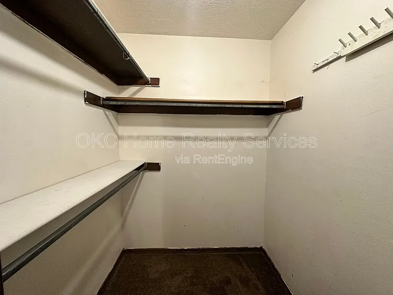 234 Barrett Pl — Photo 18