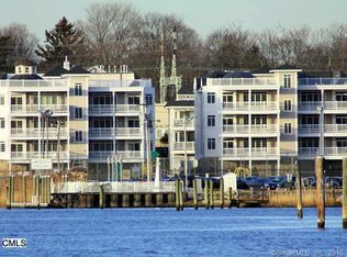 36 Shipyard Ln UNIT D, Milford, CT 06460