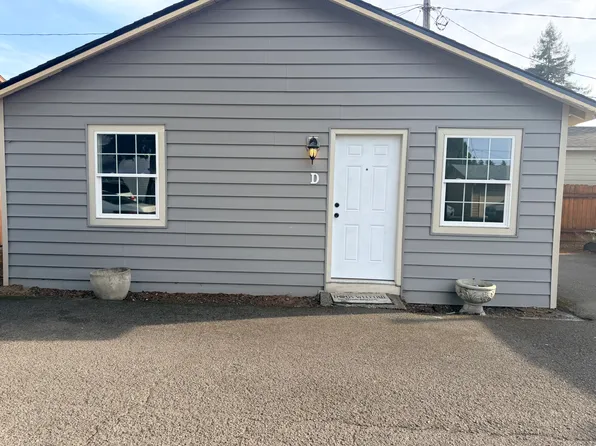 236 SE 139th Ave APT D, Portland, OR 97233