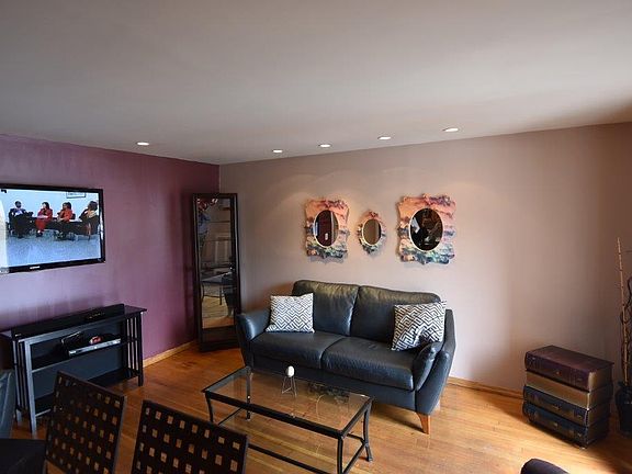 3rd image of 2314 21st St
