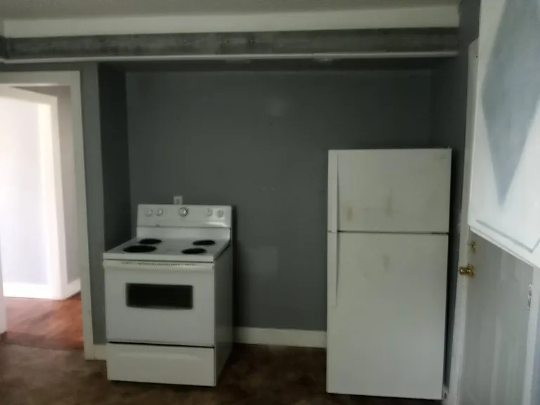 111 James Ave — Photo 15