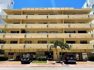 2924 Collins Ave APT 404, Miami Beach, FL 33140