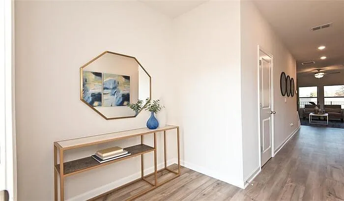 4599 Red Lion Pl — Photo 2