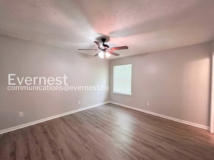 2510 Corner Shoals Dr — Photo 12