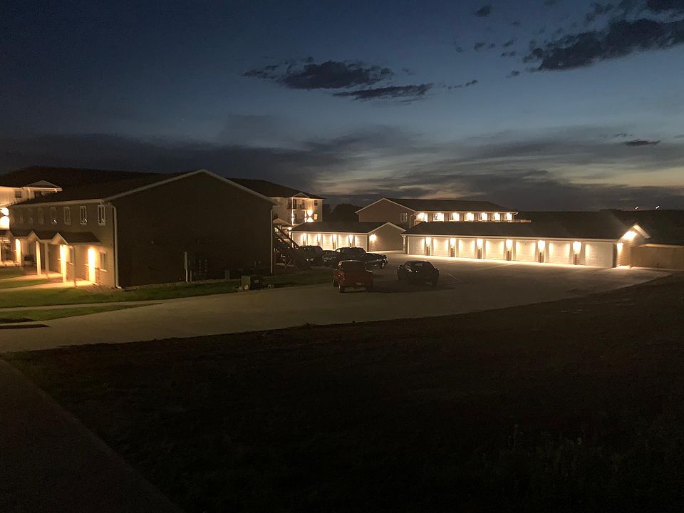 1st image of 1323 Holton Dr