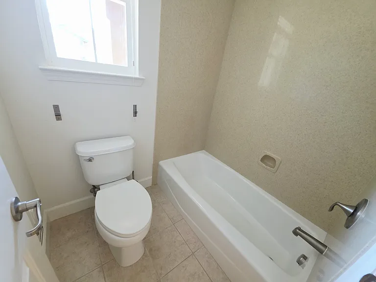 4887 Thorndike Ln — Photo 49