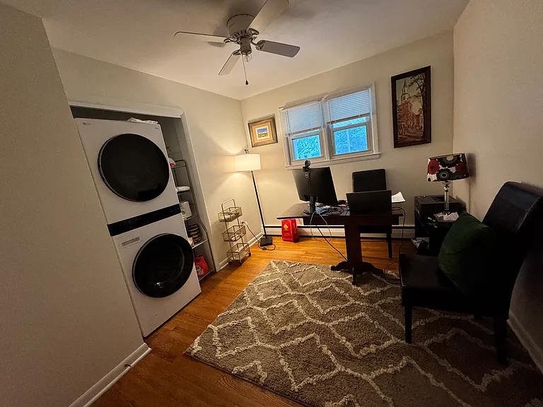 160 Early Ave — Photo 8