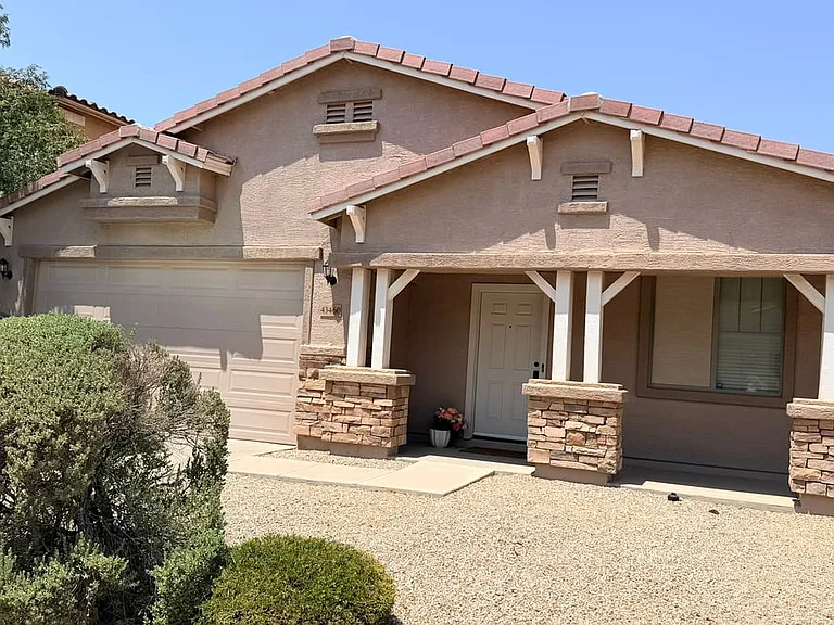 43460 W Caven Dr — Photo 2