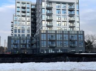 7439 Kingston Rd S #717, Toronto, ON M1B 5S3