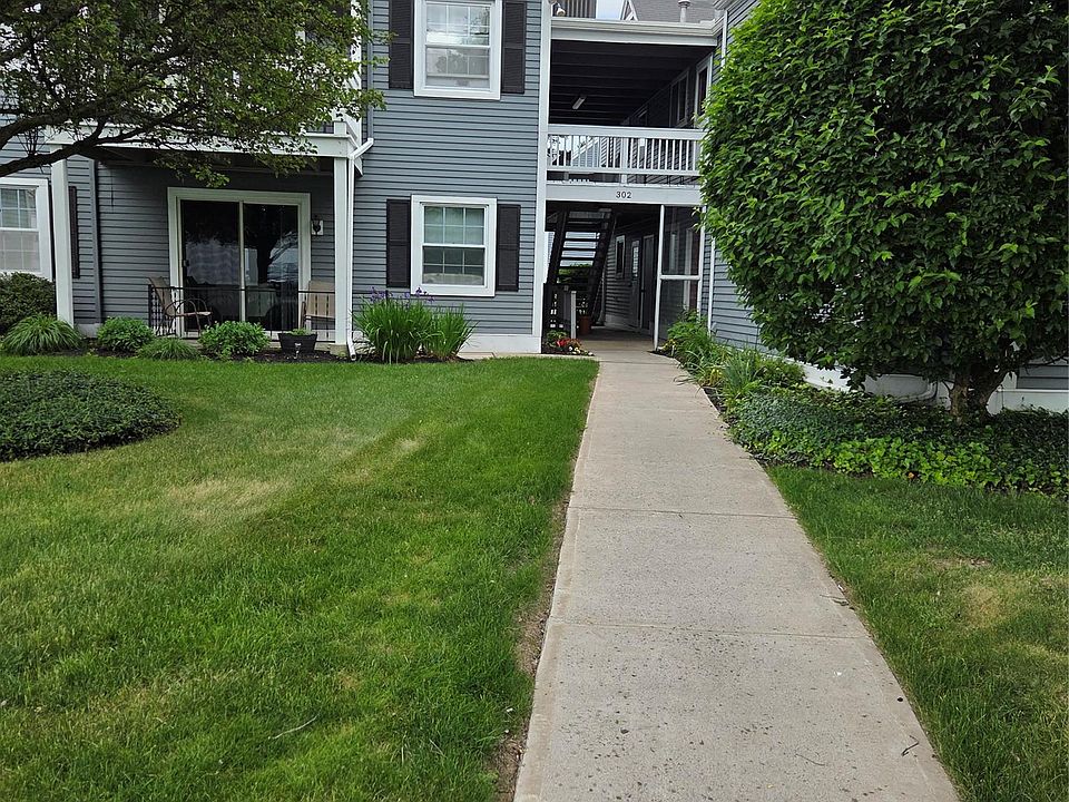 1st image of 302 Commons Way #E