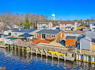889 Jane Dr, Manahawkin, NJ 08050