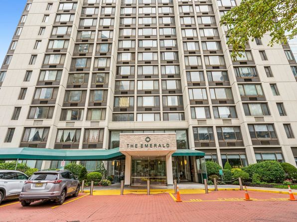 45 River Dr S APT 507