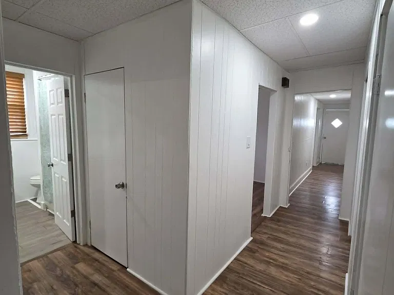 1606 Dickson Ave #1 — Photo 11