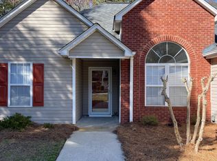 955 Willow Springs Ct, Loganville, GA 30052
