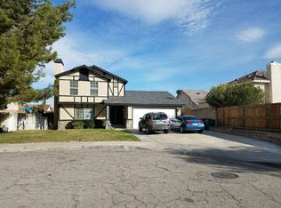 45040 Colleen Dr, Lancaster, CA
