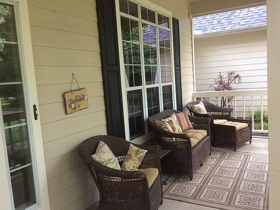 4th image of 22819 Meadowsweet Dr