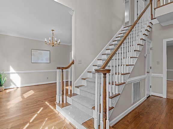 4th image of 5222 Swisswood Dr