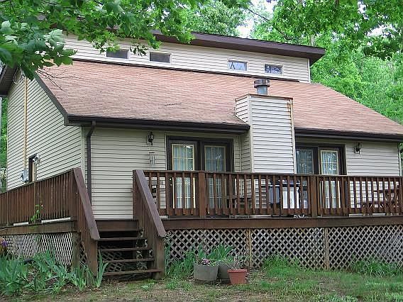 2nd image of 792 Timberlake Ln