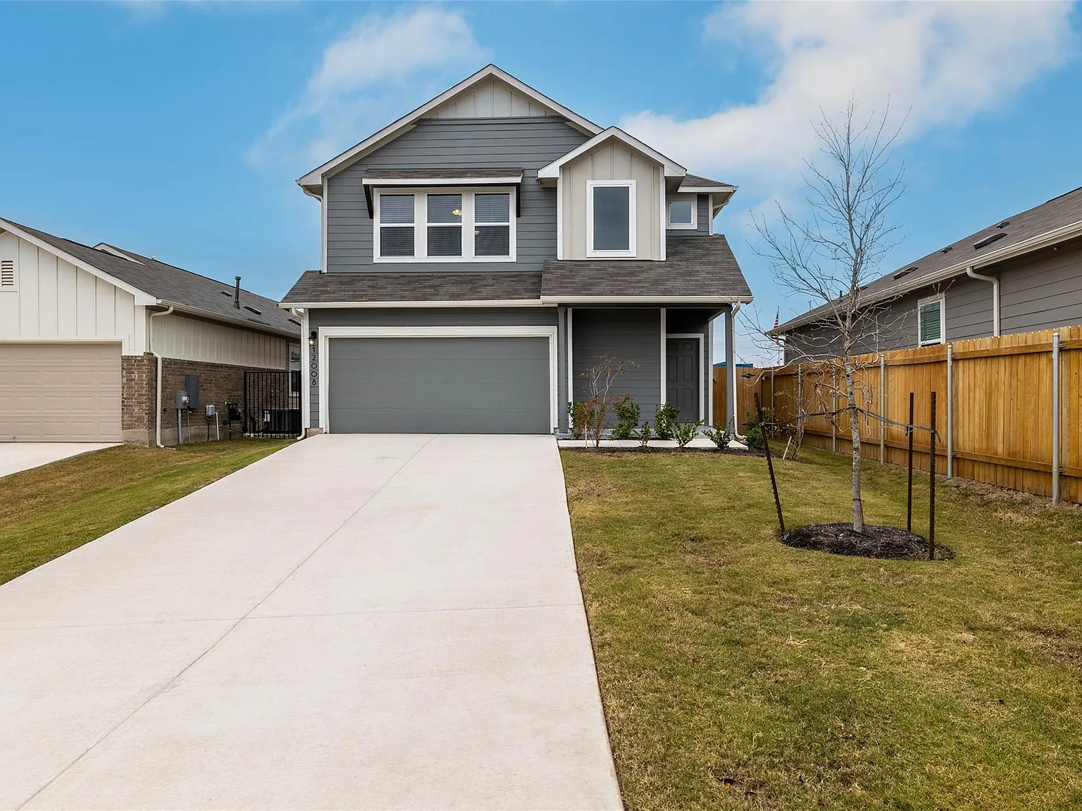 4 bed, 3.0 bath, 2554 sqft, $2,900 — Photo 3