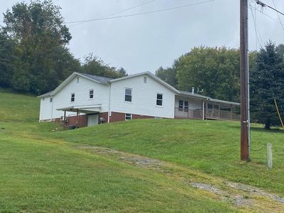 65 Trapper Dr, Woodlawn, VA, 24381