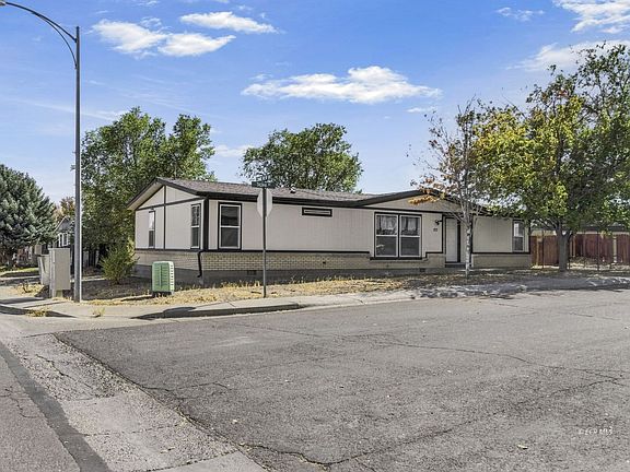 2nd image of 512 Tasha Way