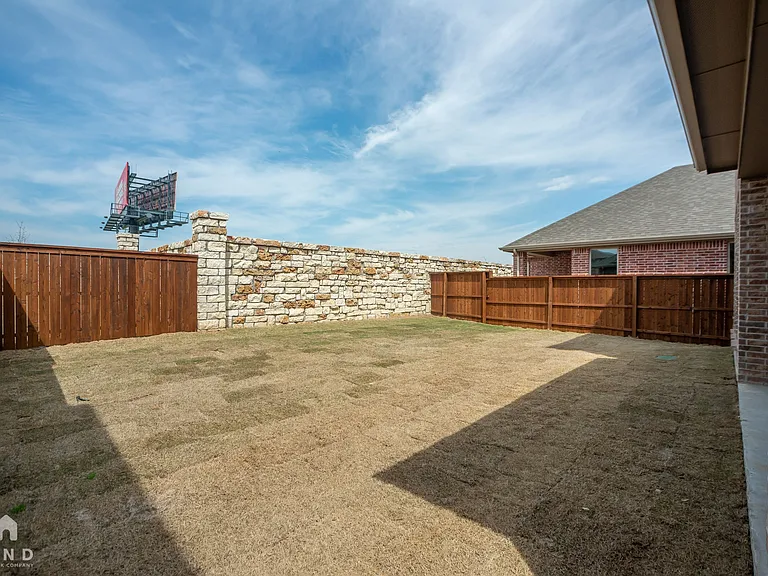 3309 King Yon Way — Photo 29