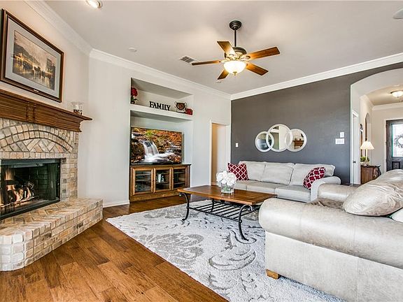 4th image of 8780 Weston Ln
