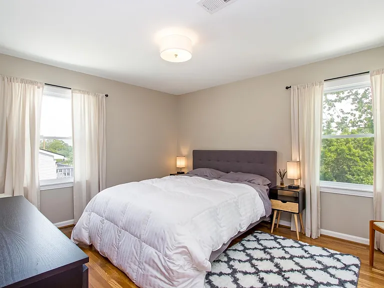 2158 Brookview Dr #A — Photo 15