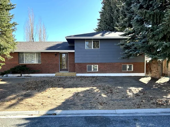 1024 Red Butte Ave, Cody, WY 82414