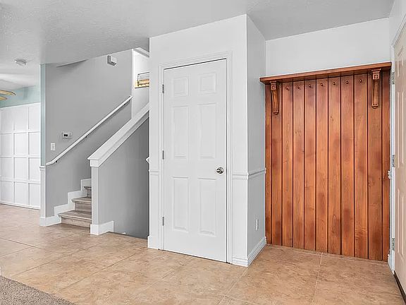 2nd image of 2182 E Stillman Ln #1