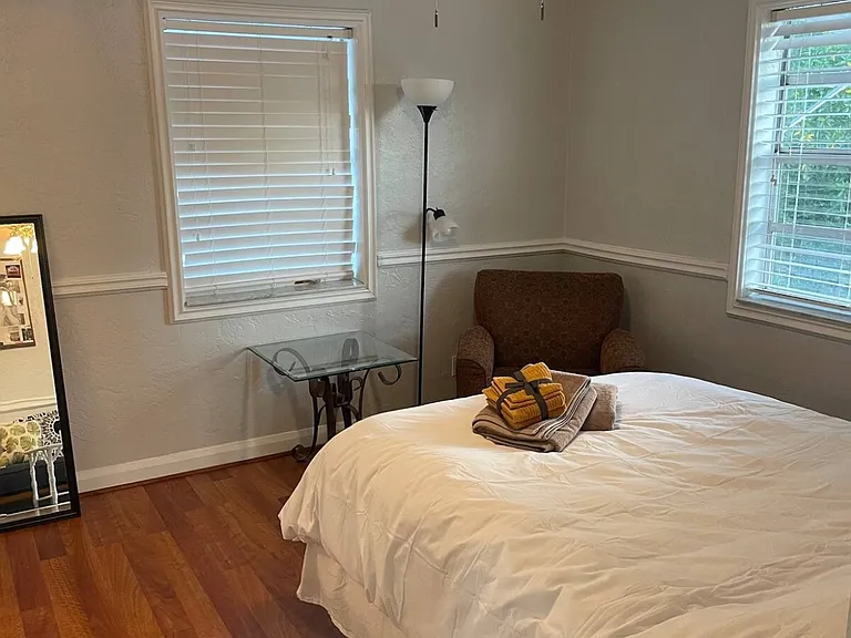 551 Zanesville St S #1/2 — Photo 5