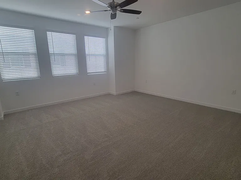 12570 Pensinger Rd — Photo 19