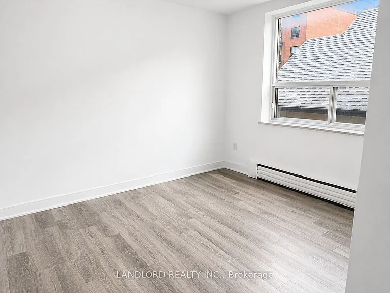 140 Springhurst Ave #31 — Photo 9