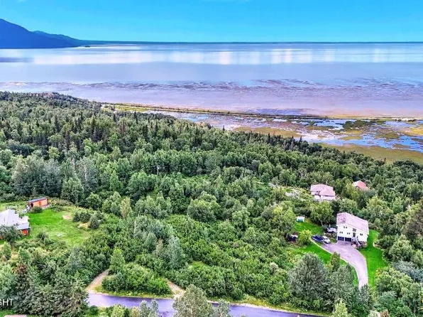 L3a Belarde Ave, Anchorage, AK 99516