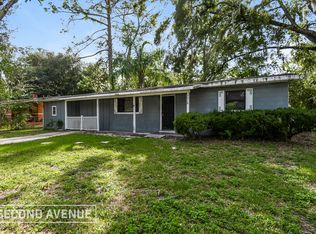 2318 Looking Glass Ln, Jacksonville, FL 32210
