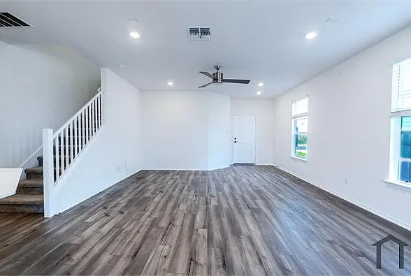 316 Bougainvillea Loop — Photo 6