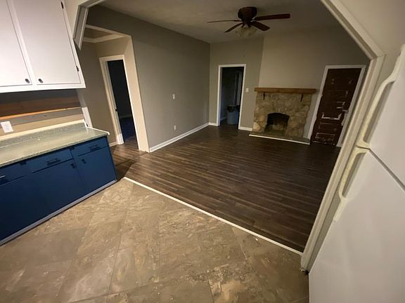 Den 2