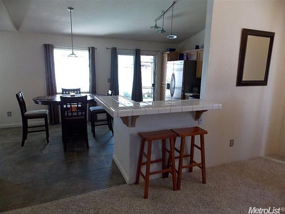 5th image of 2415 Marsh Dr