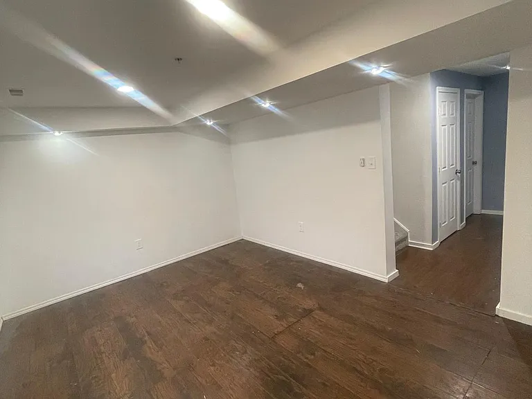 10340 Bridle Ct — Photo 28