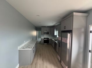 8115 Sterling Dr, Huntington Beach, CA 92646