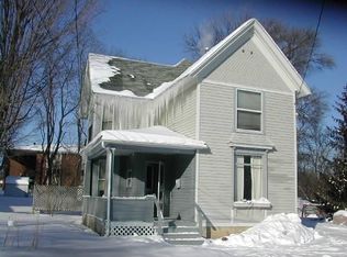 1212 Maple Ct, Janesville, WI 53548